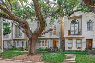 2616 Helena Street, Houston, TX 77006
