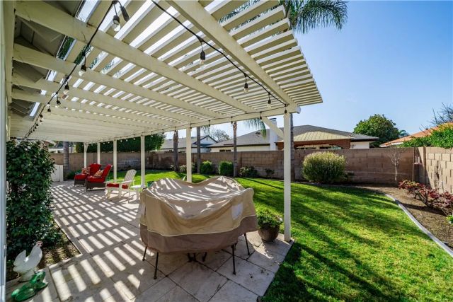 215 N Avenida Segovia, Anaheim Hills, CA 92808