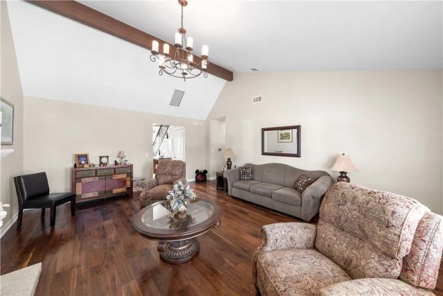 215 N Avenida Segovia, Anaheim Hills, CA 92808