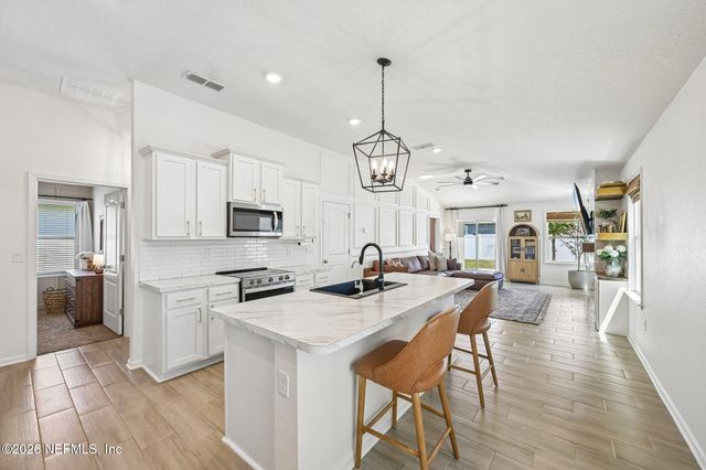 3218 LITTLE FAWN Lane, Green Cove Springs, FL 32043
