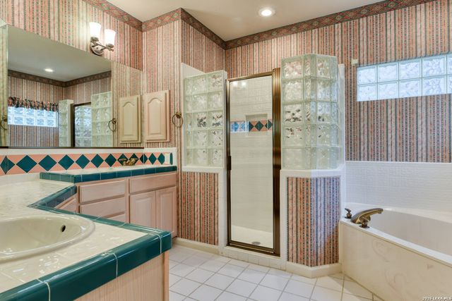 1410 Rain Song, San Antonio, TX 78260