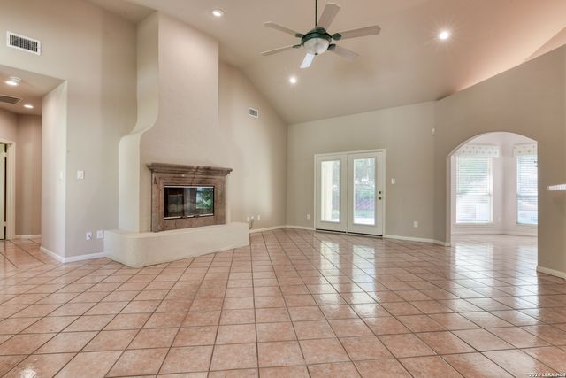 1410 Rain Song, San Antonio, TX 78260