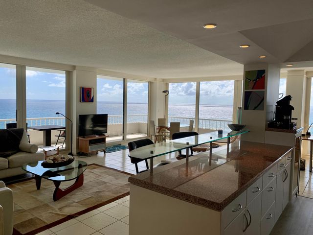 5540 N Ocean Drive Ph-a, Riviera Beach, FL 33404
