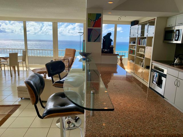 5540 N Ocean Drive Ph-a, Riviera Beach, FL 33404
