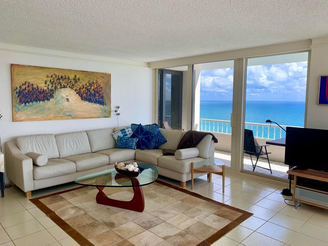 5540 N Ocean Drive Ph-a, Riviera Beach, FL 33404