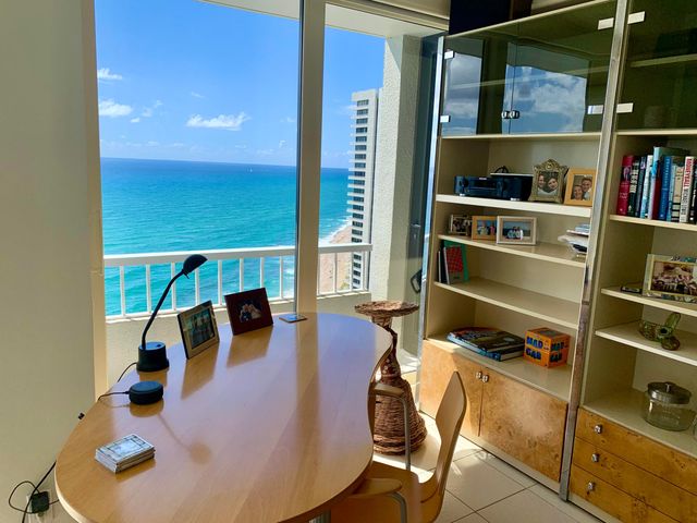 5540 N Ocean Drive Ph-a, Riviera Beach, FL 33404