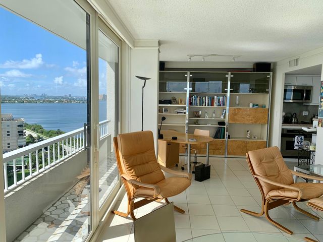 5540 N Ocean Drive Ph-a, Riviera Beach, FL 33404