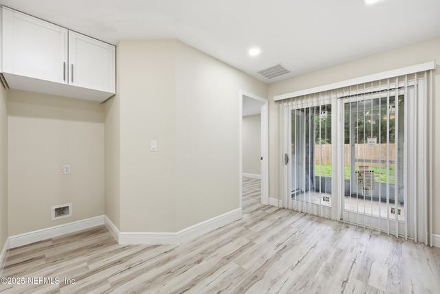 1058 W 17TH Street, Jacksonville, FL 32209