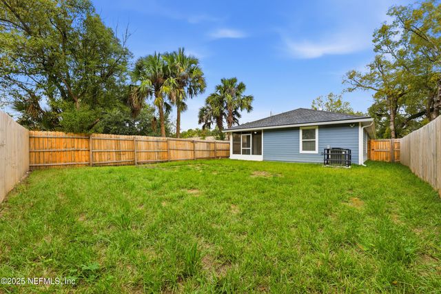 1058 W 17TH Street, Jacksonville, FL 32209