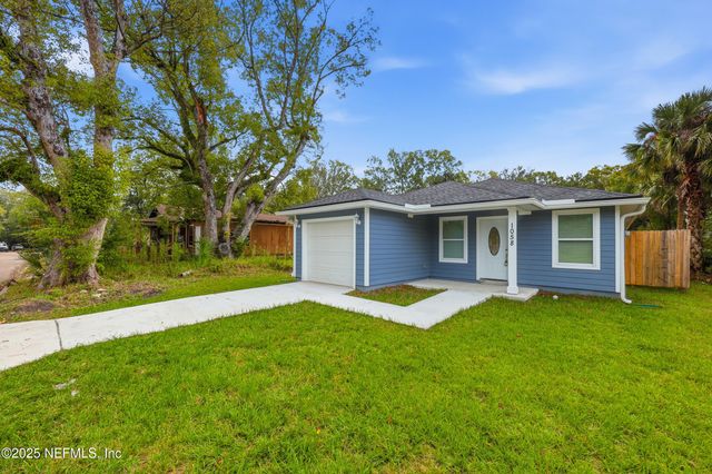 1058 W 17TH Street, Jacksonville, FL 32209