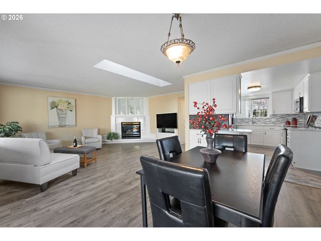 12430 Sw KING GEORGE Dr, King City, OR 97224