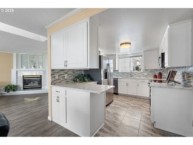 12430 Sw KING GEORGE Dr, King City, OR 97224