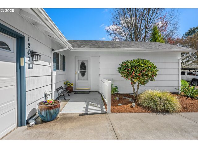 12430 Sw KING GEORGE Dr, King City, OR 97224