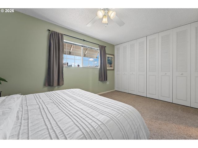 12430 Sw KING GEORGE Dr, King City, OR 97224