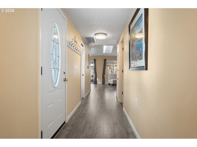 12430 Sw KING GEORGE Dr, King City, OR 97224