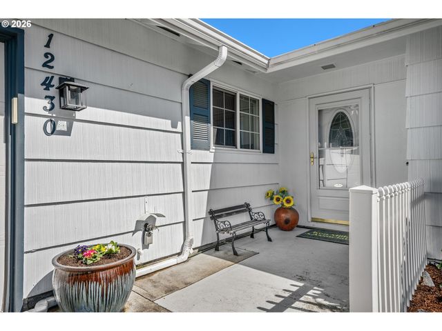 12430 Sw KING GEORGE Dr, King City, OR 97224