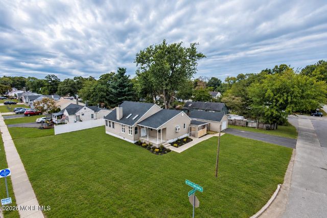 856 E Concourse, Aberdeen, NJ 07735