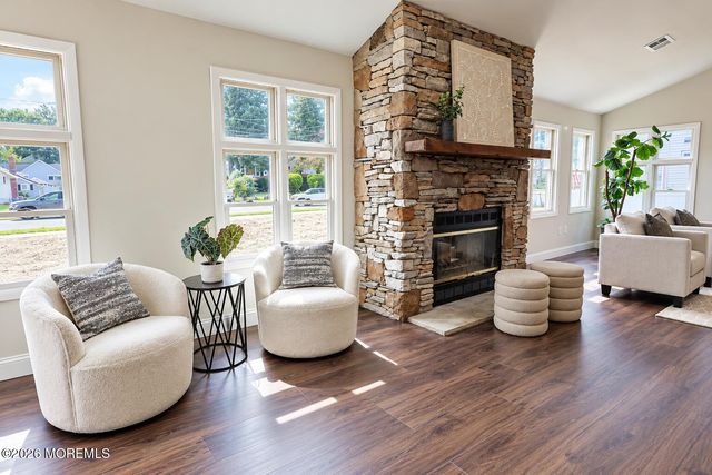 856 E Concourse, Aberdeen, NJ 07735