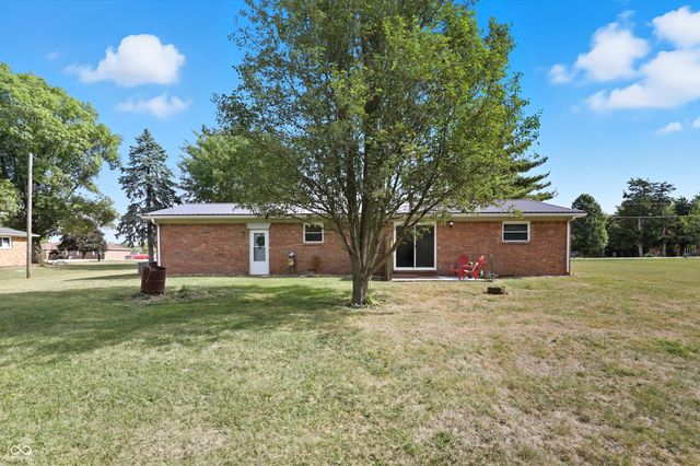 5814 N 400 W, Sharpsville, IN 46068