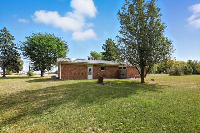 5814 N 400 W, Sharpsville, IN 46068