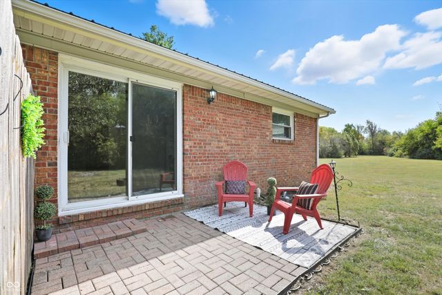 5814 N 400 W, Sharpsville, IN 46068