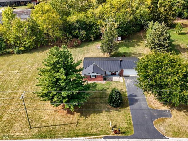 5814 N 400 W, Sharpsville, IN 46068