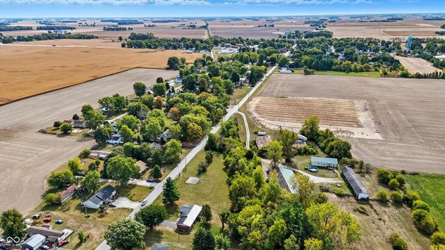 5814 N 400 W, Sharpsville, IN 46068