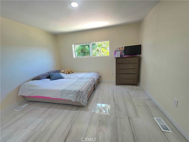 17705 Western 92, Gardena, CA 90248