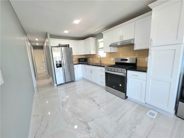 17705 Western 92, Gardena, CA 90248