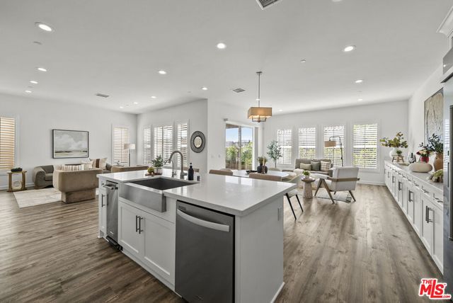 20736 Spruce Circle, Porter Ranch, CA 91326