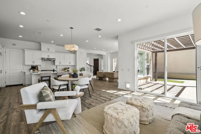 20736 Spruce Circle, Porter Ranch, CA 91326