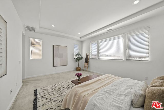 20736 Spruce Circle, Porter Ranch, CA 91326