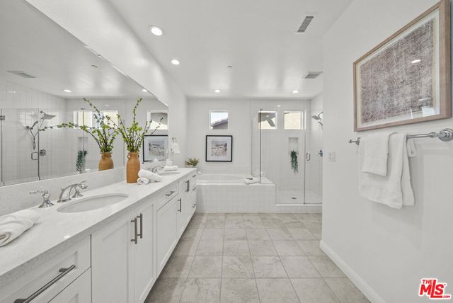 20736 Spruce Circle, Porter Ranch, CA 91326