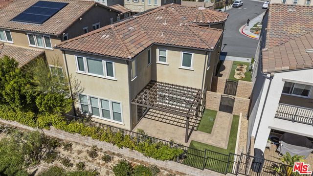 20736 Spruce Circle, Porter Ranch, CA 91326