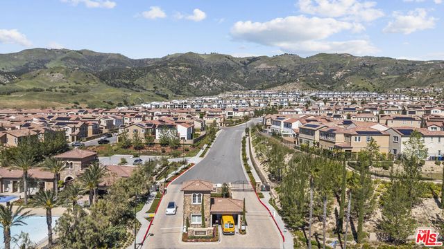 20736 Spruce Circle, Porter Ranch, CA 91326