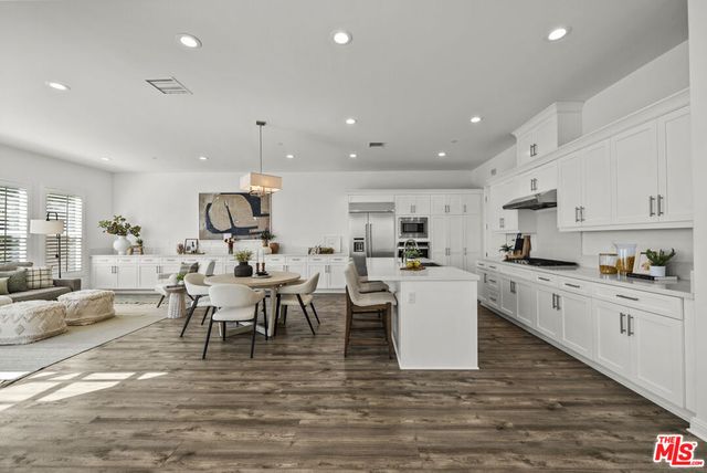 20736 Spruce Circle, Porter Ranch, CA 91326