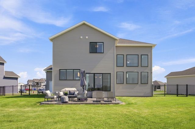 6759 28th Street S, Fargo, ND 58104