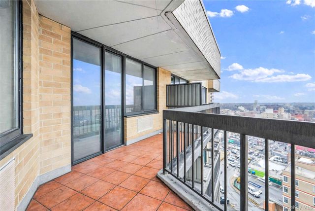 13835 Elder Avenue Penthouse F, Flushing, NY 11355