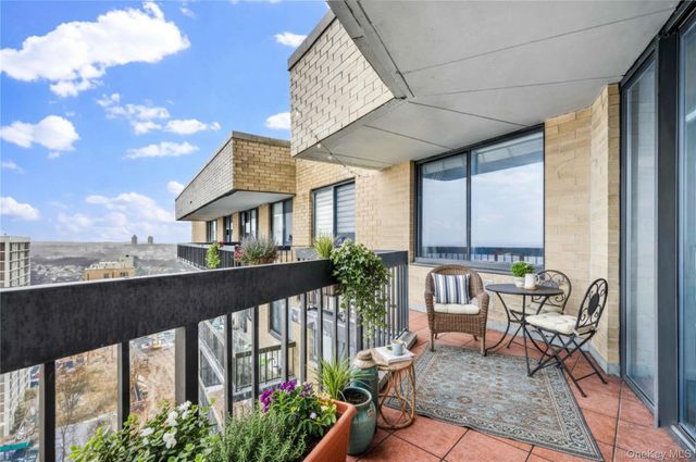 13835 Elder Avenue Penthouse F, Flushing, NY 11355