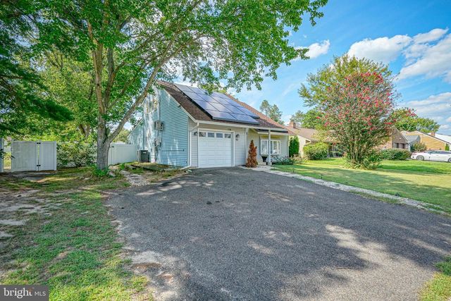 24 PEACHTON LN, Sicklerville, NJ 08081