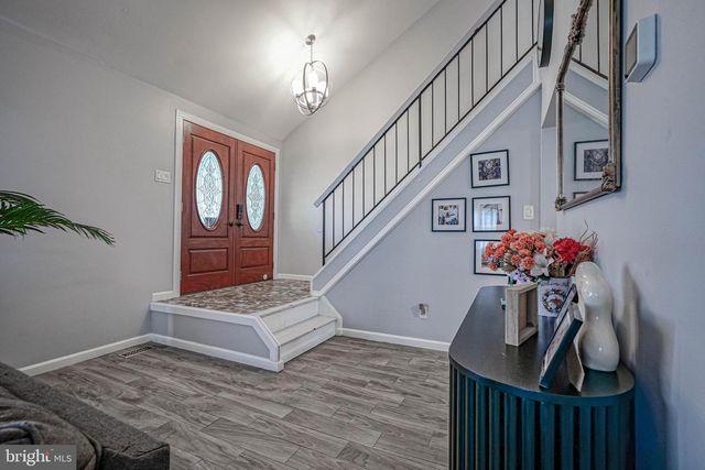 24 PEACHTON LN, Sicklerville, NJ 08081