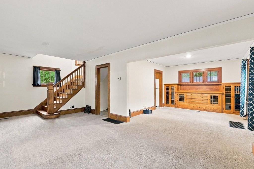 1019 Sherburne Avenue, Saint Paul, MN 55104 — photo 5