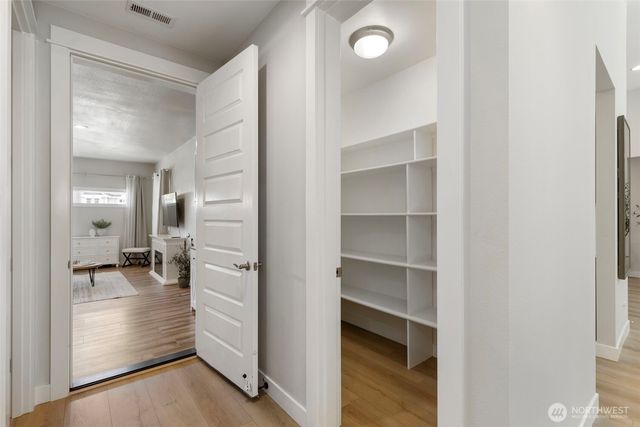 5493 Skyfall Place NW, Bremerton, WA 98312