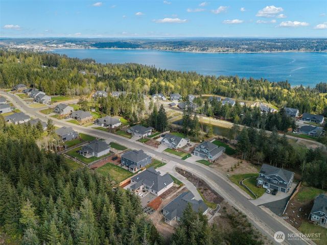 5493 Skyfall Place NW, Bremerton, WA 98312