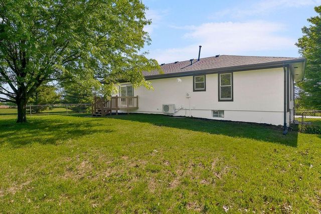 16612 Kentucky Road, Belton, MO 64012