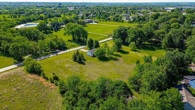 16612 Kentucky Road, Belton, MO 64012