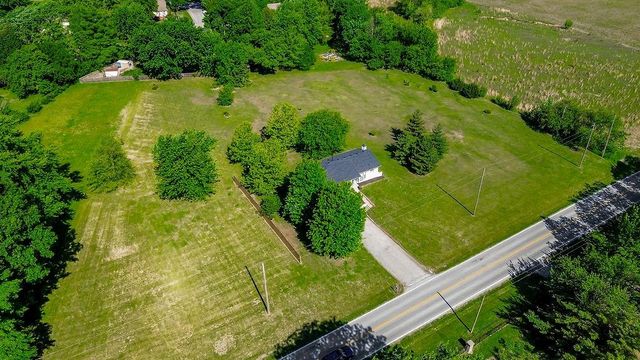 16612 Kentucky Road, Belton, MO 64012