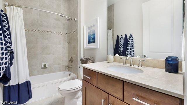 1410 Redona WAY, Naples, FL 34113