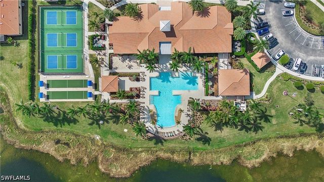 1410 Redona WAY, Naples, FL 34113
