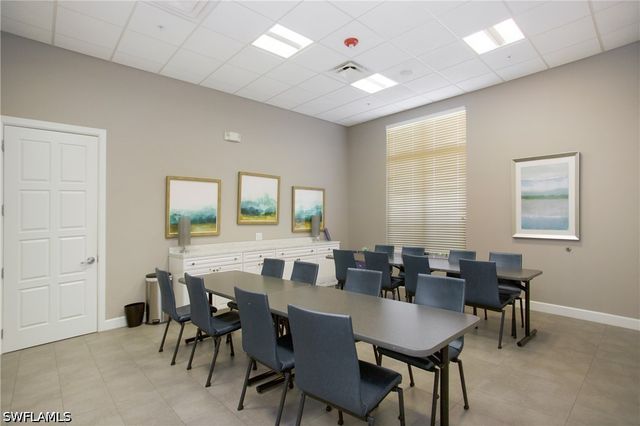 1410 Redona WAY, Naples, FL 34113